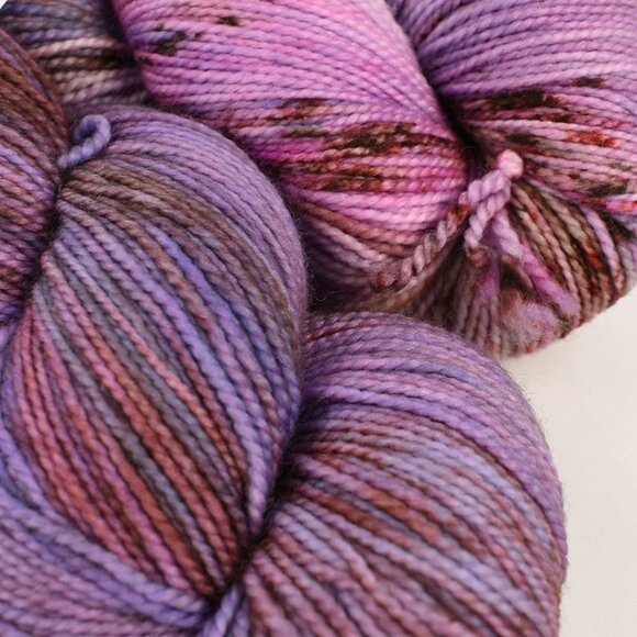 Hue Loco Backyard Chicken Club Merino Sock Yarn 400 Yds She's Broody Colorway - Picture 2 of 3